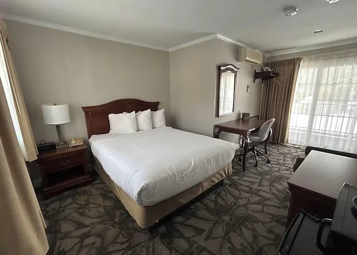 Golden Gables Inn Dazzler Select By Wyndham